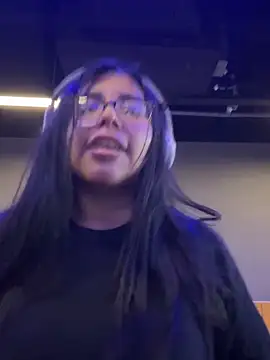 Karla Stein2025 online show from November 2025 02:29:02 PM