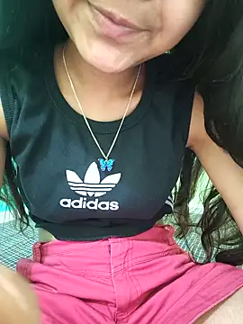 Snapshot of Aaradhna-hoy chatting on March 2025 08:07:02 AM Aaradhna-hoy online show from March 2025 08:07:02 AM