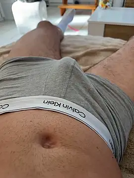 tiago499 online show from October 2025 01:29:01 PM