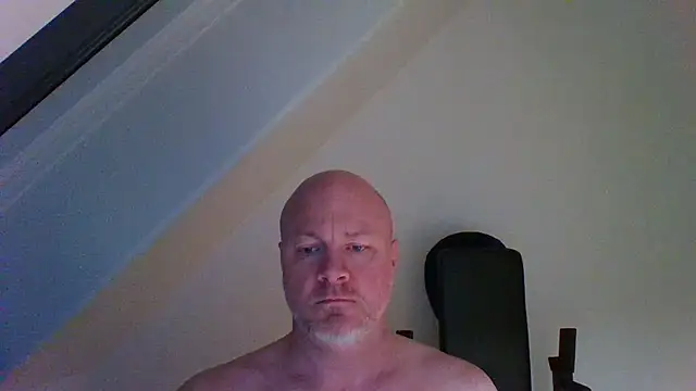 Snapshot of Lucifer29cm chatting on October 2025 02:43:02 AM Lucifer29cm online show from October 2025 02:43:02 AM