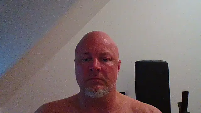 Snapshot of Lucifer29cm chatting on December 2025 09:18:01 AM Lucifer29cm online show from December 2025 09:18:01 AM