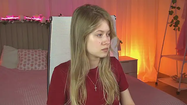 EveMundie online show from April 2026 09:16:01 AM