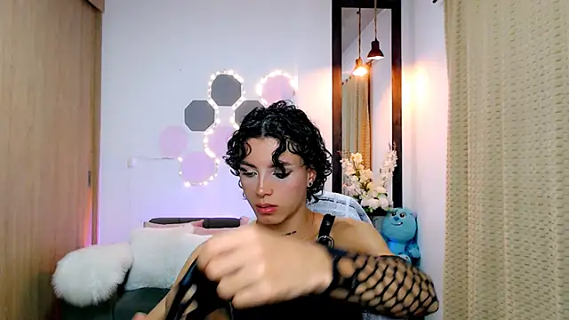 nilam valker online show from March 2025 11:57:02 PM