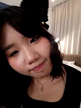 HitomiAoki online show from February 2025 01:11:02 AM