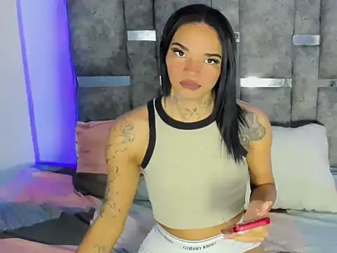 Snapshot of cherry_crushx chatting on February 2026 09:27:01 PM cherry crushx online show from February 2026 09:27:01 PM