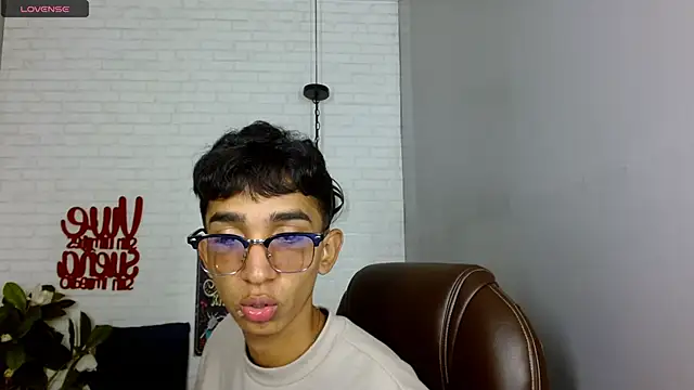 Martin Linares online show from February 2025 01:22:02 PM