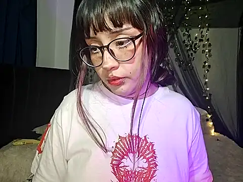 blue katt online show from March 2025 05:28:02 AM