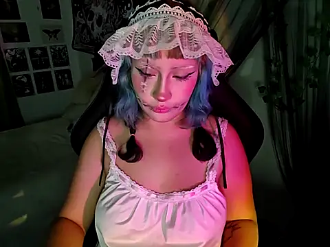 blue katt online show from October 2025 09:48:01 PM