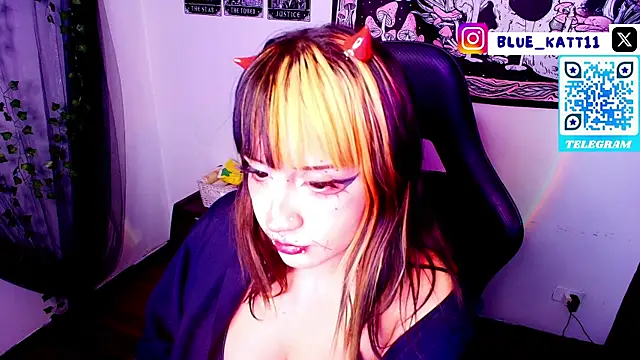 Snapshot of blue_katt chatting on July 2026 11:25:02 PM blue katt online show from July 2026 11:25:02 PM