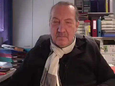 HMStraps01 online show from January 2025 11:54:01 AM