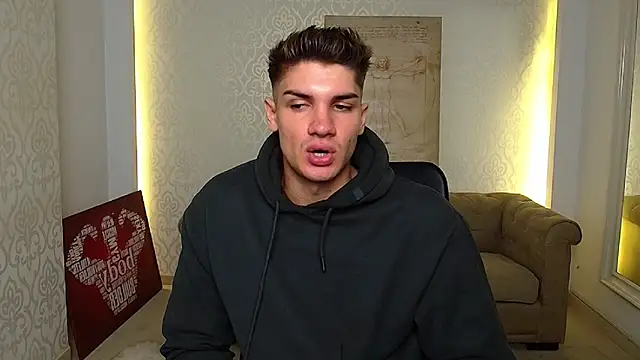 MaxKaiden online show from October 2025 04:43:02 AM