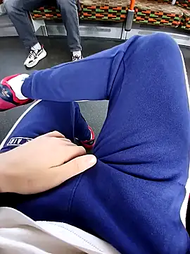 Snapshot of Eusuntnoulgigolo chatting on February 2026 09:34:01 AM Eusuntnoulgigolo online show from February 2026 09:34:01 AM