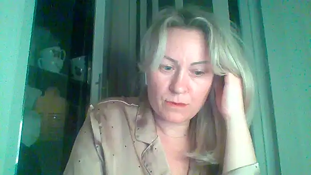 Snapshot of Mary888x chatting on February 2025 08:53:02 PM Mary888x online show from February 2025 08:53:02 PM
