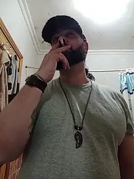 Snapshot of serpensy chatting on October 2025 03:25:01 PM serpensy online show from October 2025 03:25:01 PM