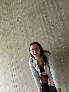 AvaFlowers6 online show from November 2025 12:25:01 PM