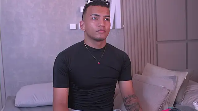 Snapshot of Rafa2004Cruz chatting on February 2026 07:12:01 PM Rafa2004Cruz online show from February 2026 07:12:01 PM