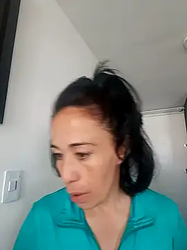 Coeur de luxure online show from November 2025 01:20:01 PM