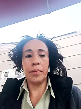 Coeur de luxure online show from March 2026 02:11:02 PM