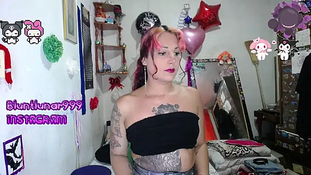 purplekattlyn online show from February 2025 06:30:02 PM