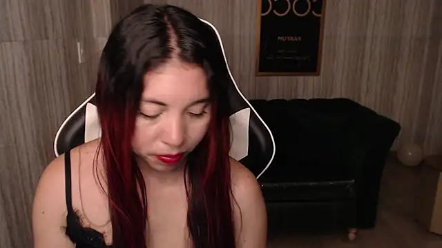 ladi08 t online show from February 2025 03:53:01 AM