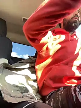 Snapshot of QueenM3 chatting on October 2025 03:42:02 PM QueenM3 online show from October 2025 03:42:02 PM