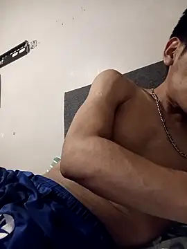 LeonRoots online show from December 2025 12:06:01 AM