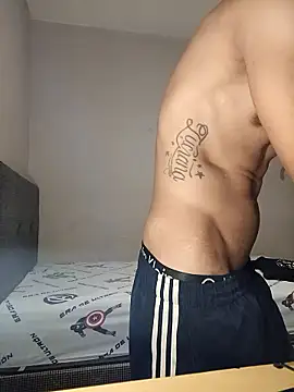 LeonRoots online show from January 2026 03:03:01 PM