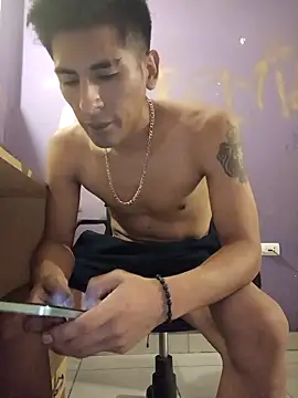 LeonRoots online show from February 2026 06:46:01 AM