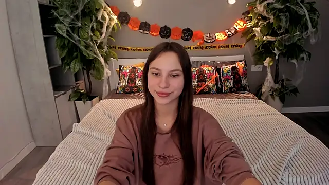 PaigePrado online show from October 2025 01:35:02 PM