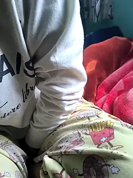 Snapshot of HorNy_Bro_Sis chatting on February 2026 07:18:01 AM HorNy Bro Sis online show from February 2026 07:18:01 AM