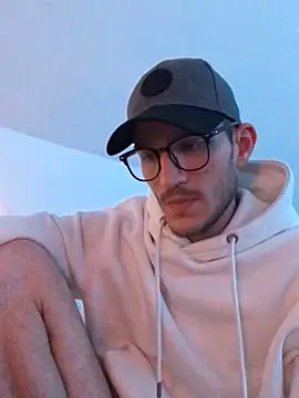 yoyoboy988 online show from March 2025 08:12:01 PM