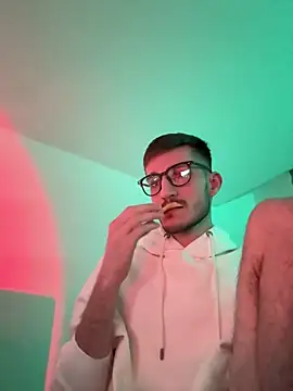 yoyoboy988 online show from March 2025 07:10:01 PM