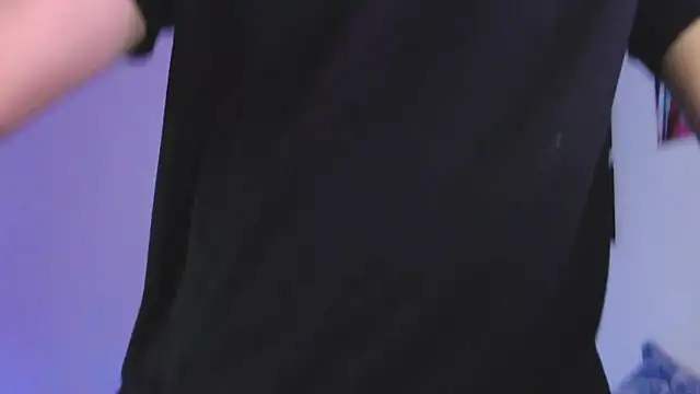 Snapshot of jack_walker190 chatting on October 2025 04:35:02 AM jack walker190 online show from October 2025 04:35:02 AM