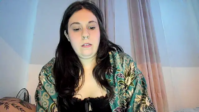 Snapshot of Rosiee69_ chatting on February 2025 10:09:01 PM Rosiee69  online show from February 2025 10:09:01 PM