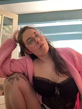 Snapshot of Rosiee69_ chatting on March 2025 07:12:02 PM Rosiee69  online show from March 2025 07:12:02 PM