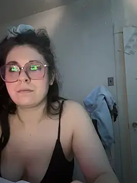 Snapshot of Rosiee69_ chatting on March 2025 03:56:01 PM Rosiee69  online show from March 2025 03:56:01 PM