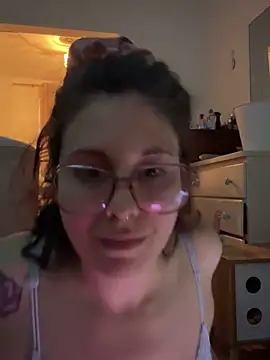 Snapshot of Rosiee69_ chatting on March 2025 01:15:02 PM Rosiee69  online show from March 2025 01:15:02 PM