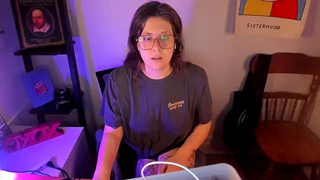 Rosiee69  online show from March 2026 01:39:01 PM