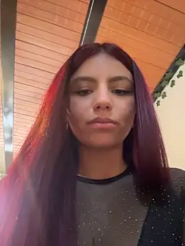 Snapshot of Emily-teen chatting on January 2026 07:11:01 PM Emily-teen online show from January 2026 07:11:01 PM