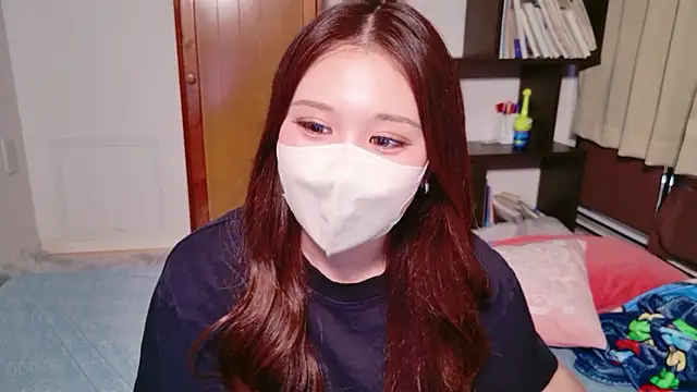 Snapshot of noa_chi chatting on May 2026 07:57:02 AM noa chi online show from May 2026 07:57:02 AM