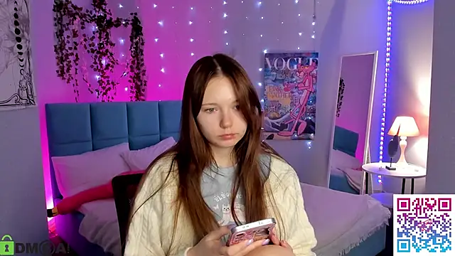 boozekirs  online show from April 2026 03:01:02 AM