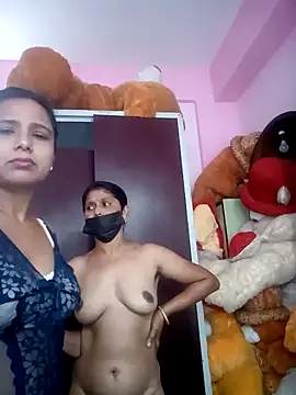 Snapshot of sxe983616 chatting on February 2025 06:58:02 PM sxe983616 online show from February 2025 06:58:02 PM