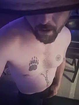 Cummaker69 online show from June 2026 01:21:02 AM