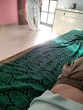 Snapshot of indian_couple4 chatting on May 2026 02:18:01 AM indian couple4 online show from May 2026 02:18:01 AM