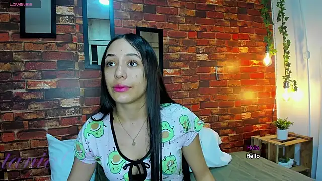 TANIA 06 online show from February 2025 01:28:01 PM