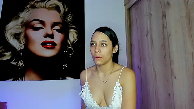 TANIA 06 online show from September 2025 12:10:01 PM