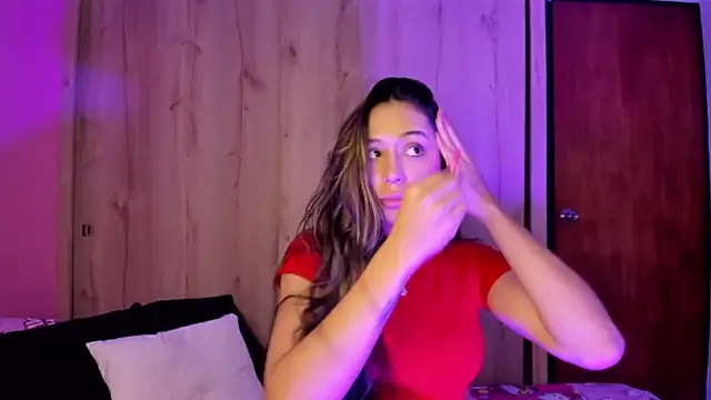TANIA 06 online show from May 2026 02:01:01 PM