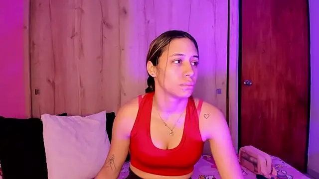 TANIA 06 online show from May 2026 01:08:02 PM
