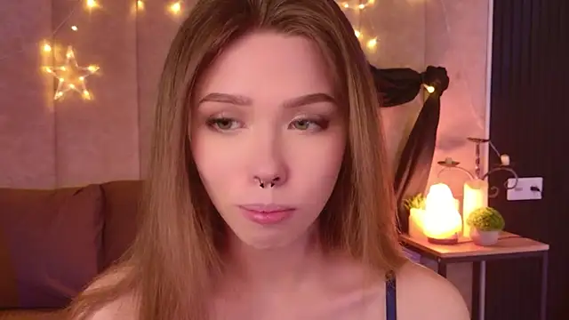 Sierra Fane online show from April 2026 12:36:01 PM