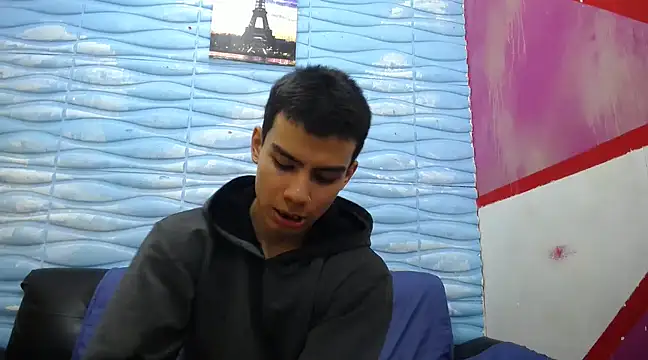 seigfried0 online show from February 2025 06:59:01 PM